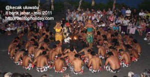 kecak-di-uluwatu