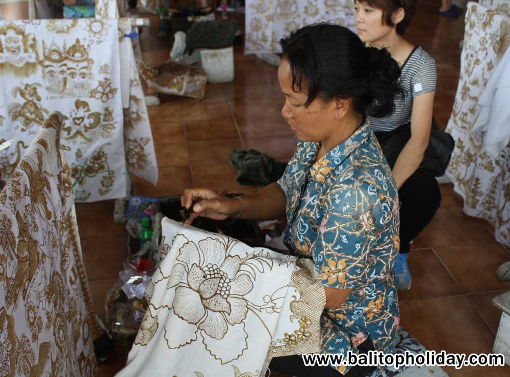 kerajinan-batik-di-bali