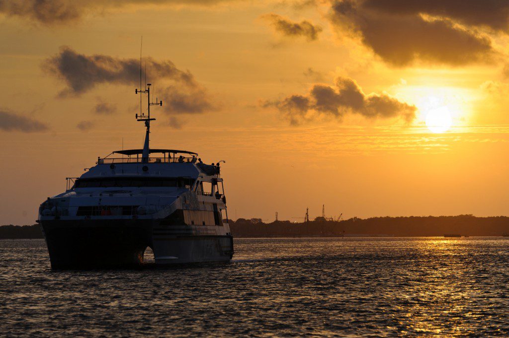sunset dinner cruise