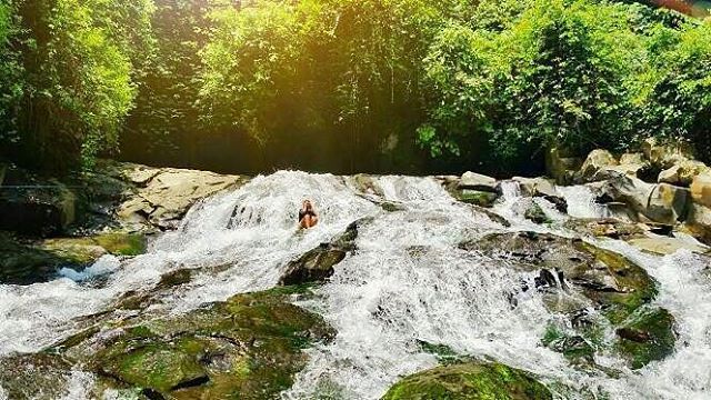 air terjun goa reng reng