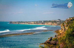 pantai padang padang